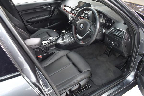 BMW 1 Series - 118i 5-Door Sport Line Auto - Image 4
